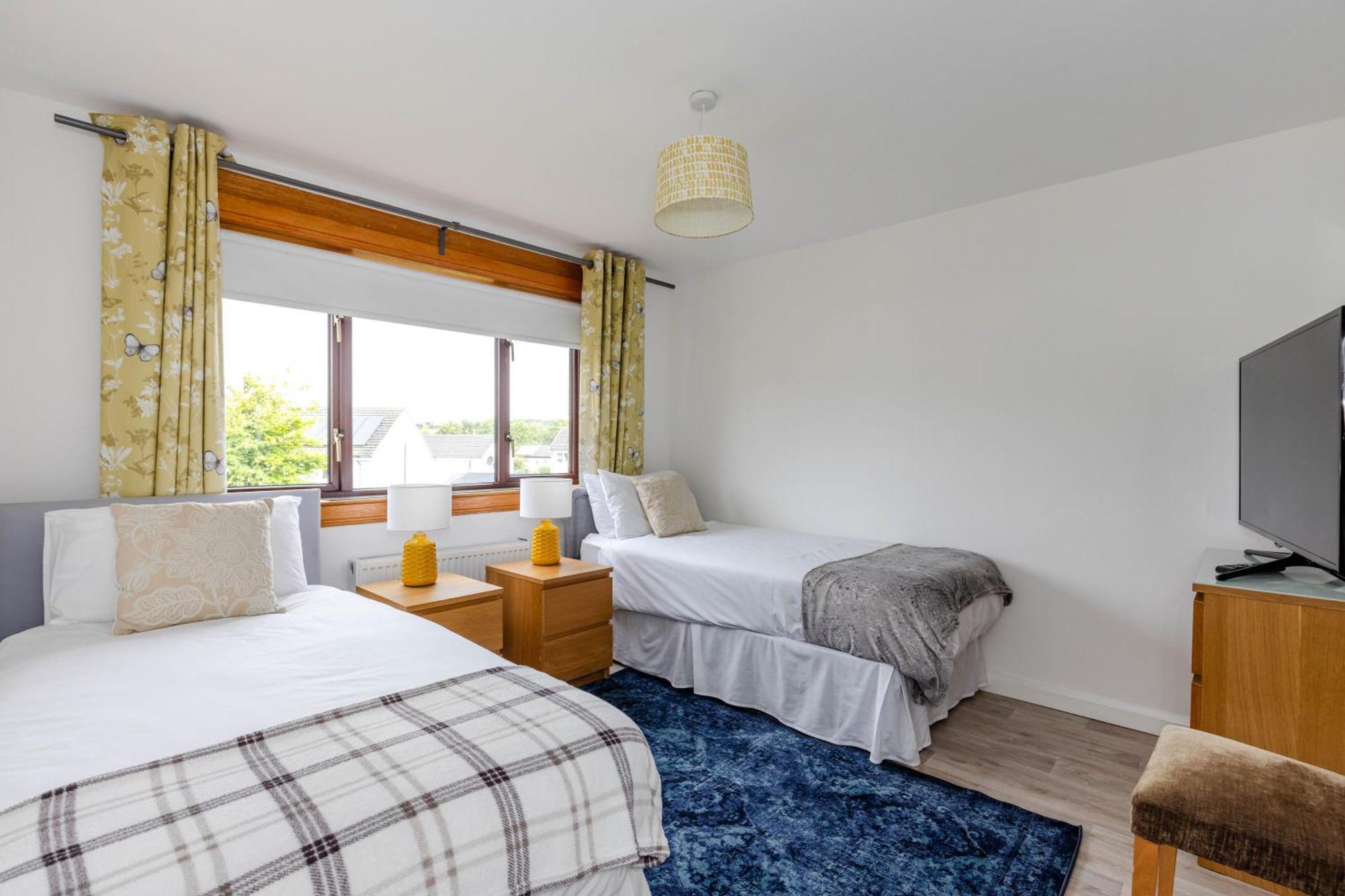 Family Home Inverkeithing Ideal For Edinburgh, Dunfermline & St Andrews 3 Bedrooms Exterior foto